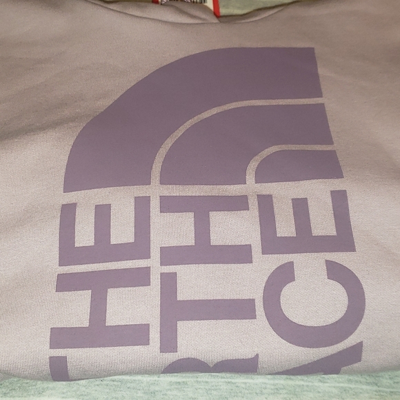 The North Face Sweater - Picture 4 of 8